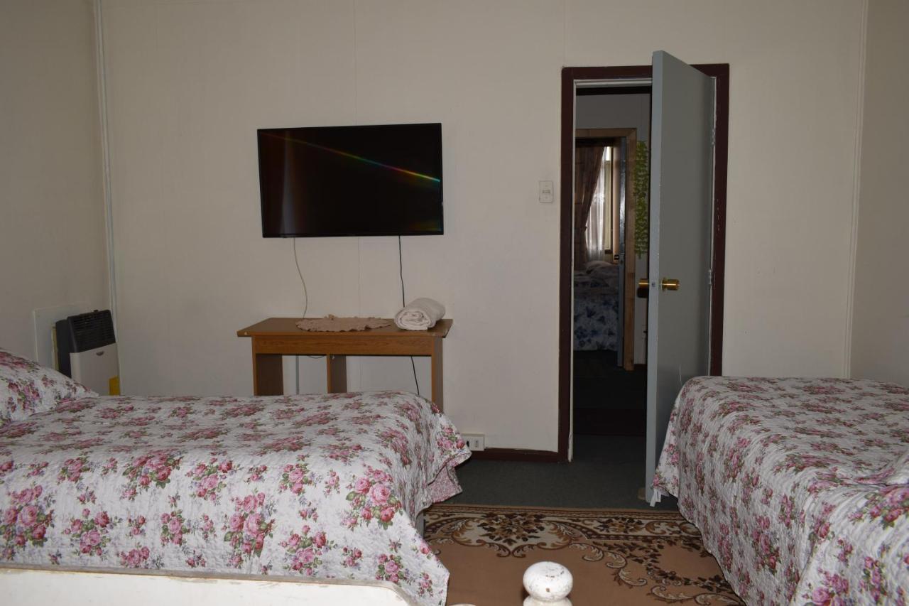 Hostal Torres Del Paine Punta Arenas Kültér fotó