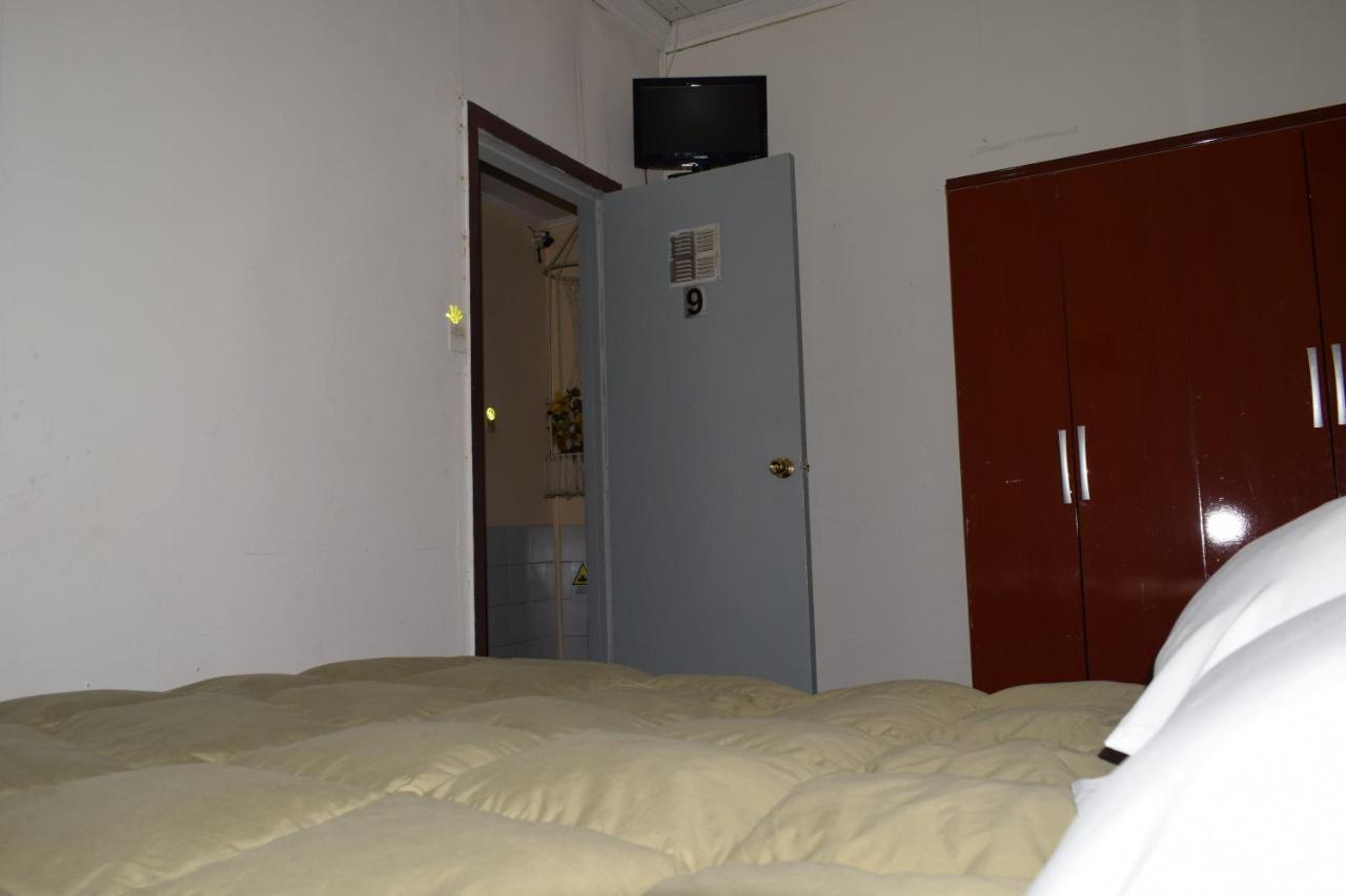 Hostal Torres Del Paine Punta Arenas Kültér fotó