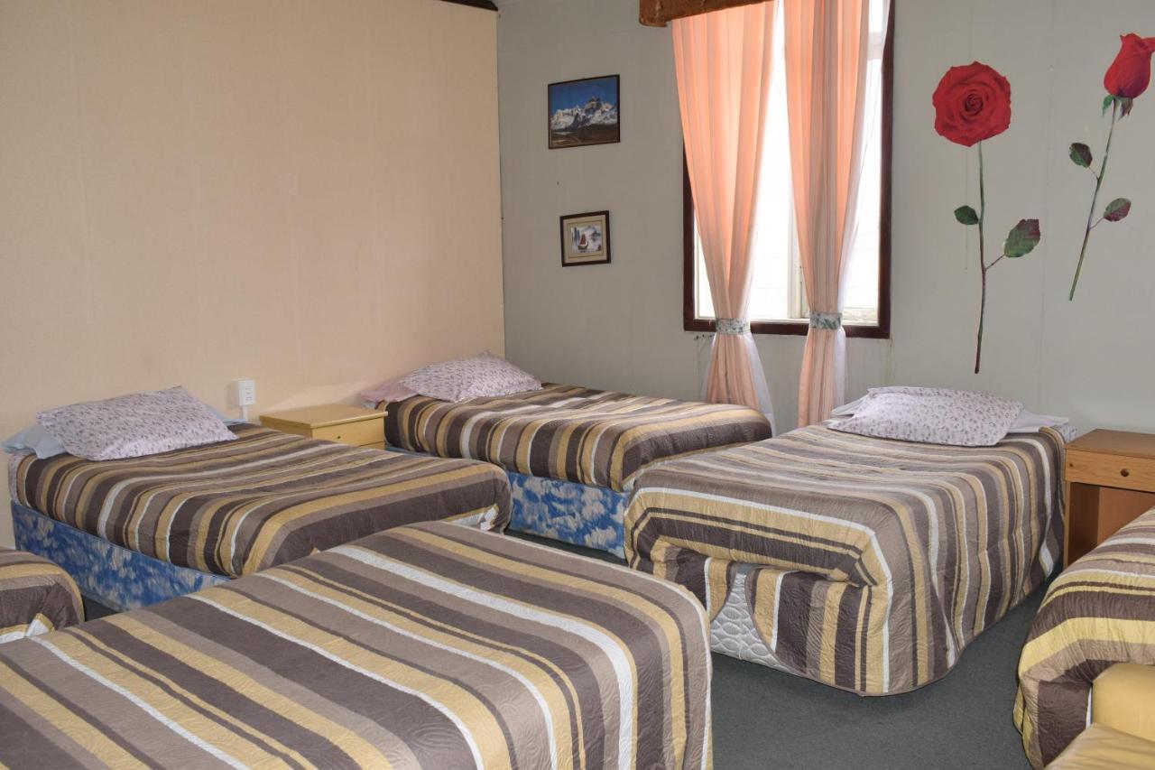 Hostal Torres Del Paine Punta Arenas Kültér fotó